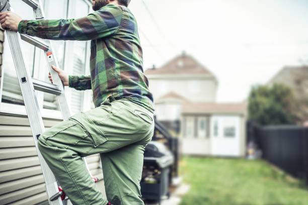 Best Siding Removal and Disposal  in South Henderson, NC